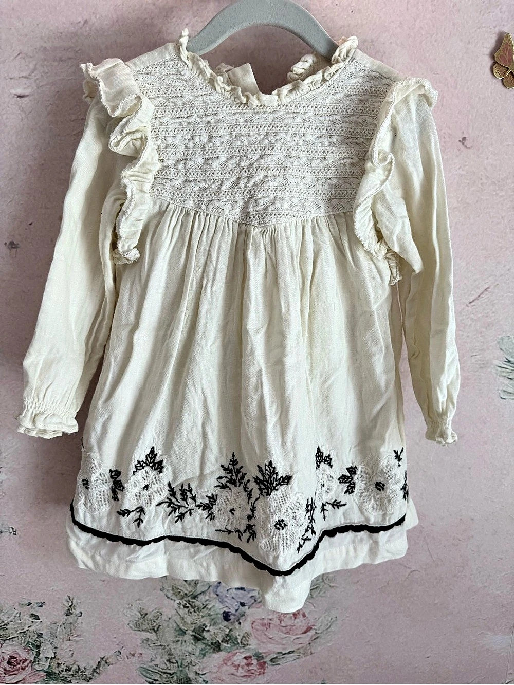 Zara Girls Floral Embroidered Dress Cream & Black Size 3-4 Years